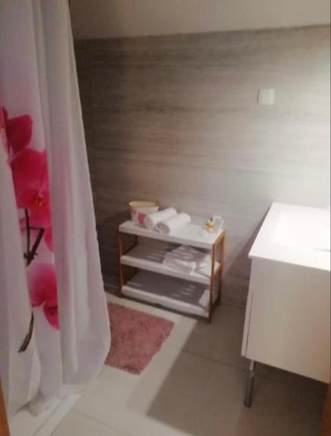 Residence Antiqua Rooms Bibinje Esterno foto